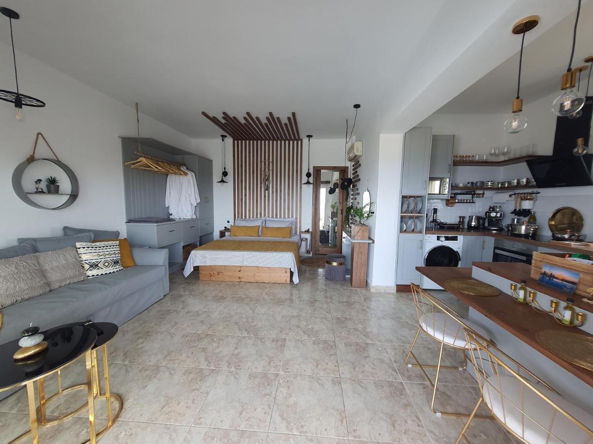 Tramonto Luxury Villa No2 - Breathtaking Sunset View Foinikion Bagian luar foto