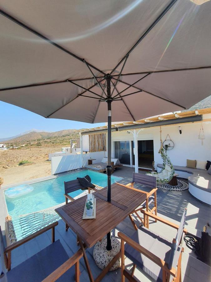 Tramonto Luxury Villa No2 - Breathtaking Sunset View Foinikion Bagian luar foto