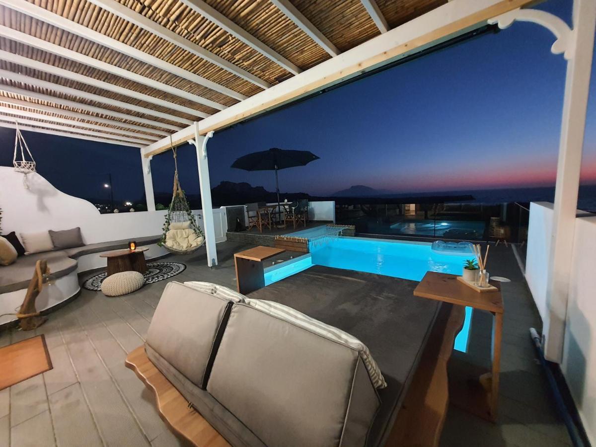 Tramonto Luxury Villa No2 - Breathtaking Sunset View Foinikion Bagian luar foto